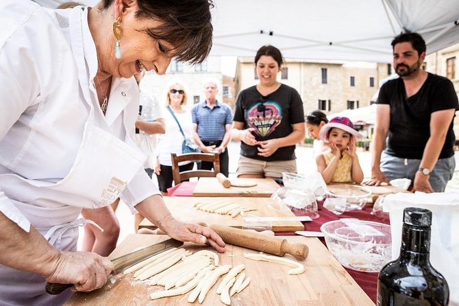 Cooking class at the farm in Tuscany - Key points at a glance