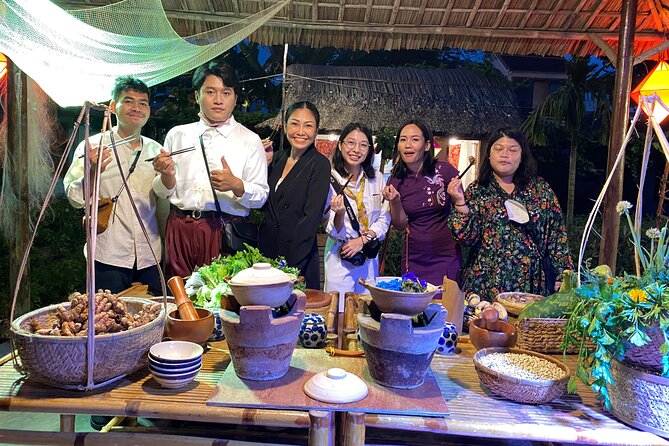 Cooking Class Hoi An - Organic Garden - Farming Tour-Handicrafts - Starting with plants, herbs, and a welcome drink