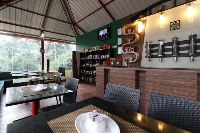 Coorg: Mercara Gold Estate Coffee/Spice Farm and Museum Tour - What the $3.85 price really offers