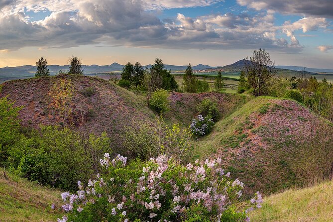 Countryside, Czech Garnet Panning, Farm,Lunch&Beer 4WD Adventure - Key points at a glance