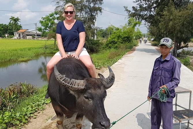 Countryside Tour of Hoi An, Basket Boat, Buffalo ride, Farming with local Farmer - What the private format means for your day