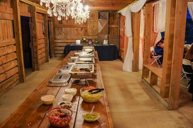 Cozy Farm Experience with Wagon Wheels and Acoustic Meal - S’mores and live music by the fire