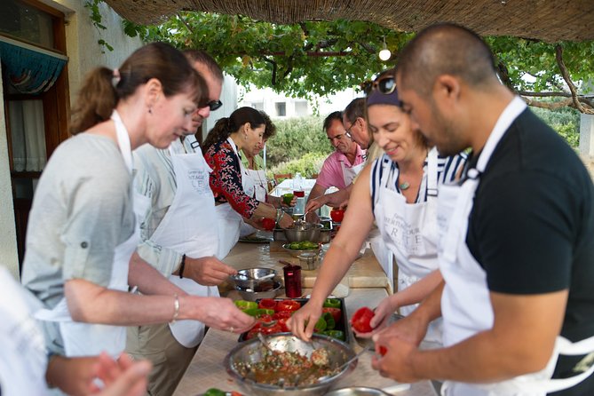 Cretan Cooking Class at a Farm with Hotel Pickup and Drop-Off - Why the family setting matters