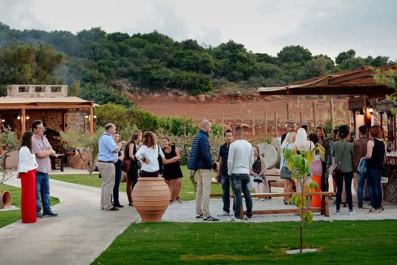 Crete: Olive Oil Festival, Farm Dinner, Live Show & Pickup - Greek music and the live dance show