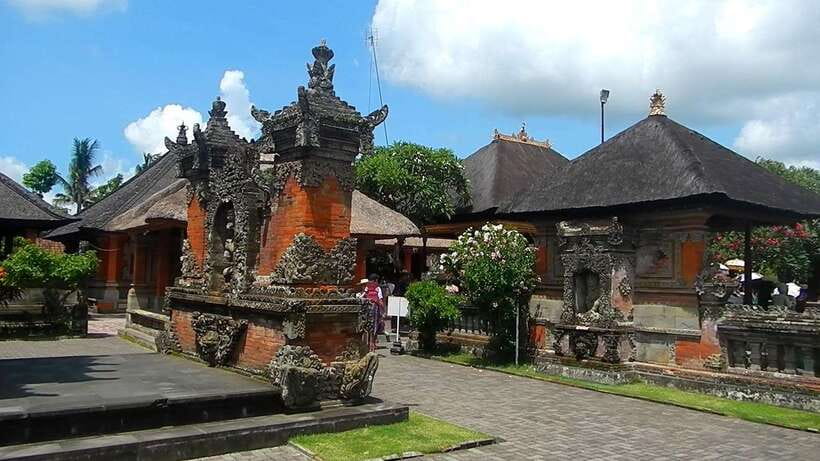 Cretya Ubud, Rice Terrace, Temple & Waterfall Day Tour - Cretya Ubud: rice-field views and a slower final hour