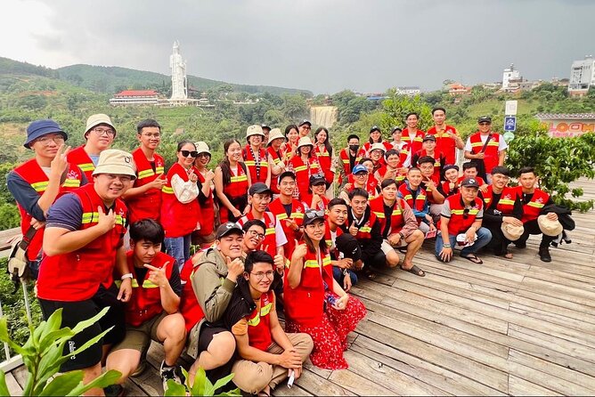 Dalat's countryside|Coffee Plantations Tour beyond Elephant falls - Meeting the farm and picking cherries