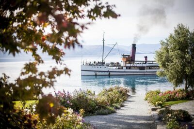 Dinner at Walter Peak High Country Farm and Cruise from Queenstown