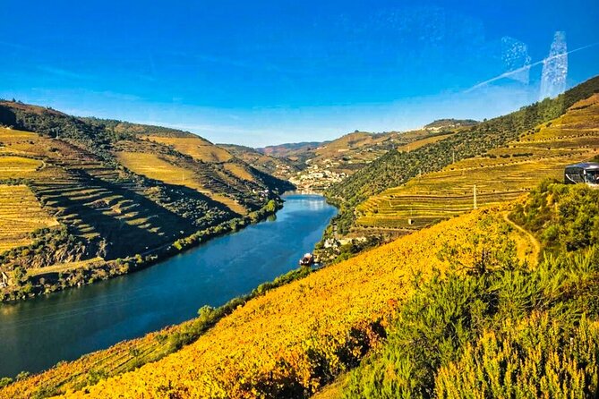 Douro Valley Private Tour: 2 Farms, Lunch & Boat Trip - The road from Porto into wine country