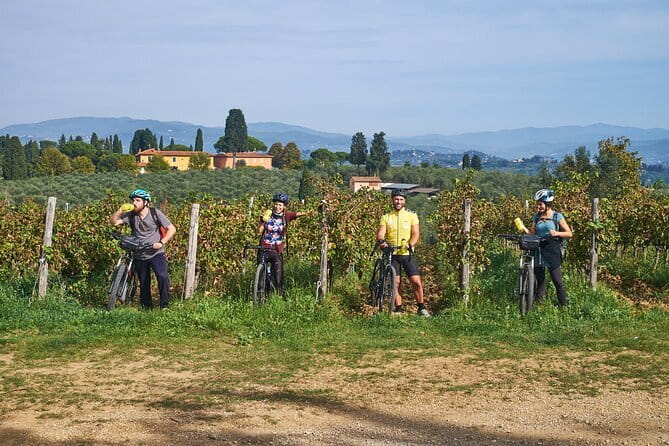 E-bike Chianti Classico & Tuscany tour with Wine & Lunch at Farm - Key points to know before booking