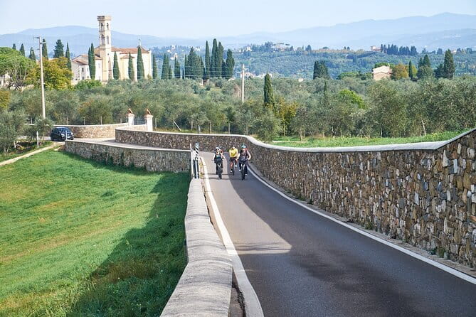 E-bike Chianti Classico & Tuscany tour with Wine & Lunch at Farm - Starting at Via del Campuccio at 9:30
