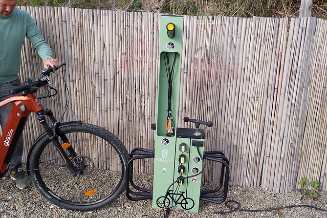 E-Bike Tour in Cinque Terre with Aperitif in Farmhouse - The first climb to the Sanctuary of Soviore