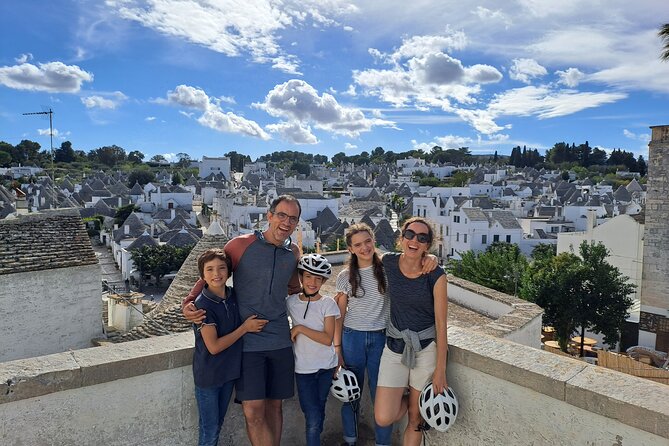 E-bike Tour to Alberobello with Visit to a Donkey Farm - Finding the best trulli views