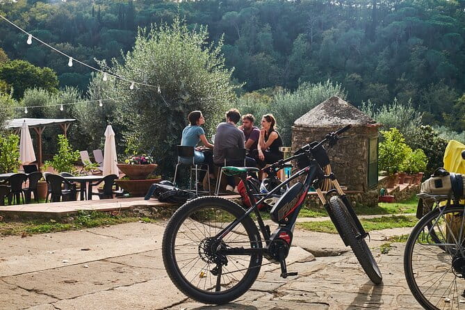 E-bike Tuscany and Chianti Self-Guided Tour with Vineyard Visit - Food choices at the farm