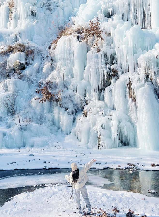 Eobi Ice Valley & Nami (+ Light Festival, Railbike, Alpaca) - How to prepare for the cold and the walking