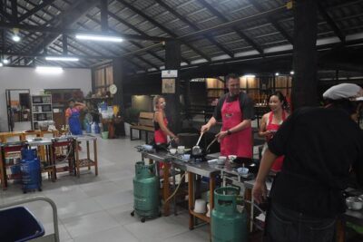 Evening Cooking Class in Organic Farm with Local Market Tour