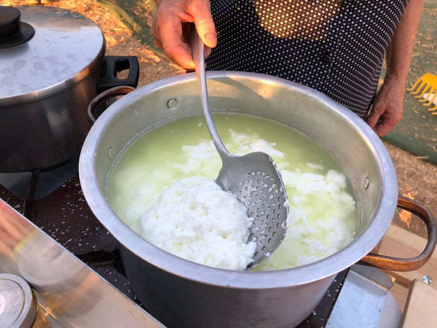 Farm Tour with Cheese-Making, Olive Oil Tasting & Picnic - Who will enjoy this experience most
