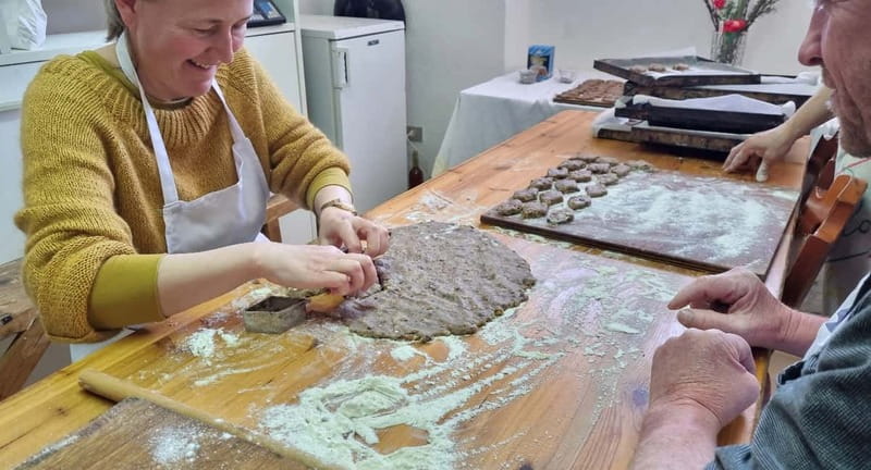 From Alghero: Farm to Table cooking experience in Montresta - From Alghero to Montresta by Scenic Road