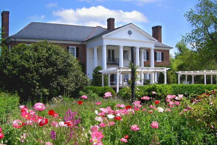 From Charleston: Boone Hall Plantation Entry with Transfers - Inside the Mansion: Attractive, But Brief