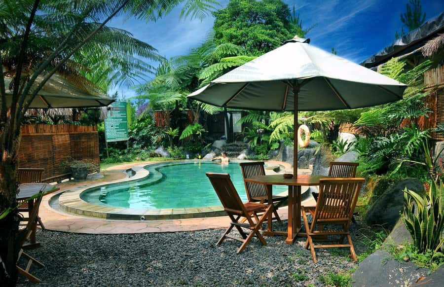 From Jakarta : Volcano, Tea & Rice Fields, Hot Spring - Sari Ater hot springs and the final pause