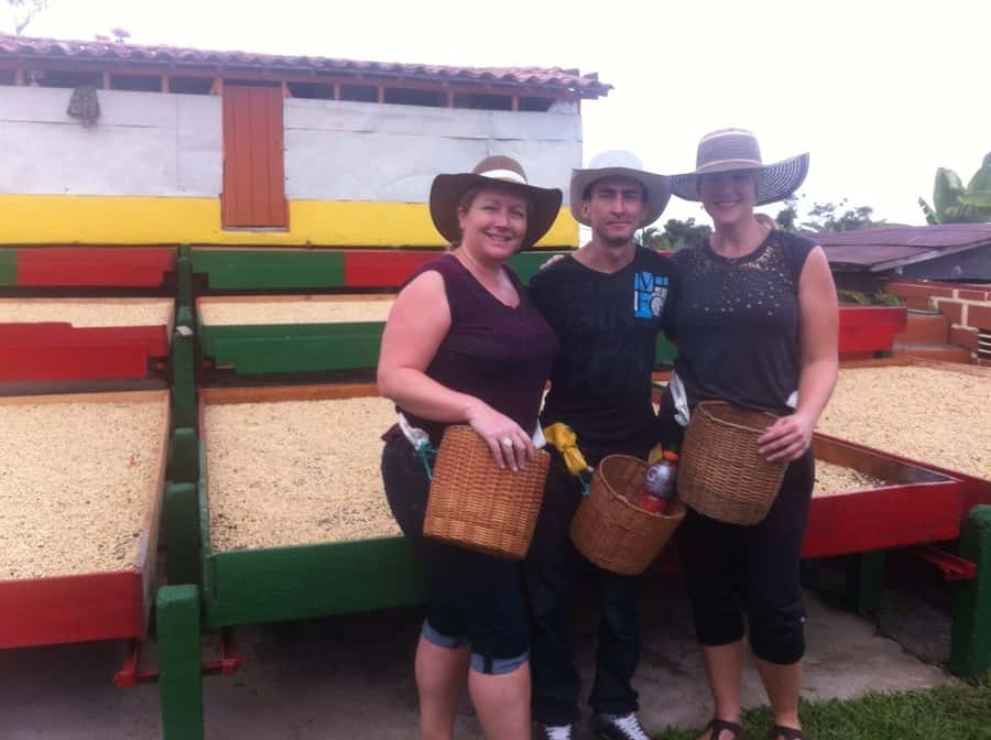 From Medellin: Day Trip to a Jardin Coffee Plantation - Practical preparation for the farm and road