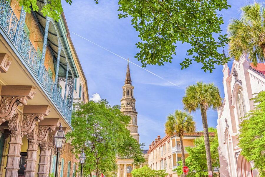 From New Orleans: Oak Alley Plantation Tour - A clearer look at slavery and plantation life