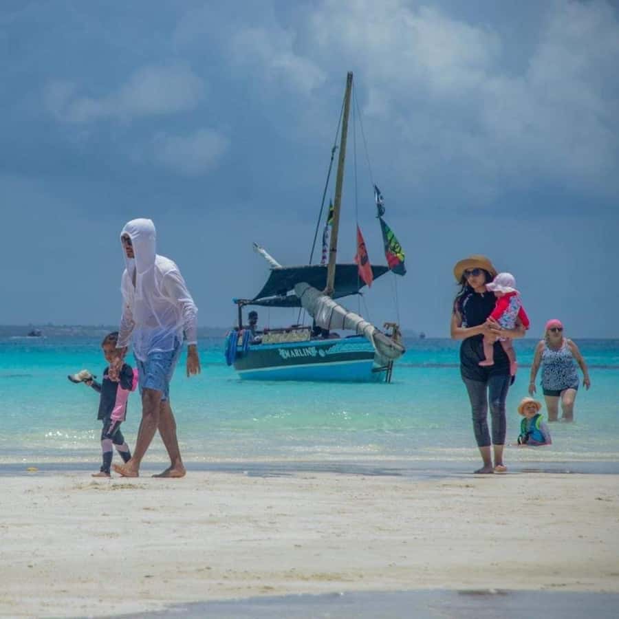 FROM NUNGWI: STONE TOWN, SPICE FARM TOUR AND PRISONAL ISLAND - What to expect from the Stone Town guide