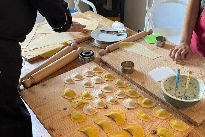 From Rome: Pasta Fresca Cooking Class in a Farmhouse with a Local - Learning fresh pasta instead of just watching it