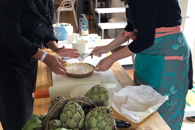 From Rome: Pasta Fresca Cooking Class in a Farmhouse with a Local - Arriving at Claudia’s farmhouse