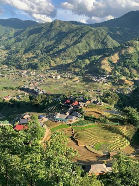From Sapa : 1 Day Amazing Sapa Trek To Terrace rice field - The shuttle back to Sapa