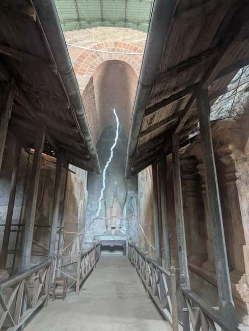 From Sigiriya:Polonnaruwa Day Tour with Farmers lunch - Polonnaruwa Vatadage and Nissanka Latha Mandapaya