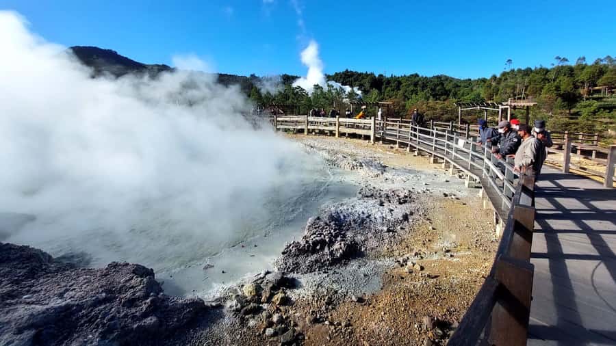From Yogyakarta: Dieng Tour, Golden Sunrise & Tea Plantation - What the $72 price really covers