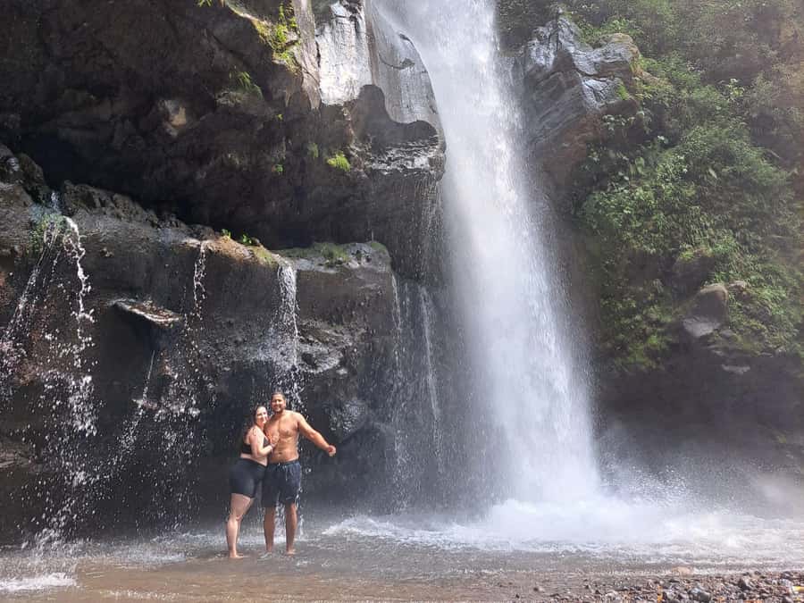 From Yogyakarta: Hidden Waterfall & Selogriyo Rice Terraces - Swimming below Kedung Kayang