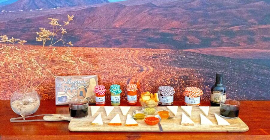Fuerteventura: Artisan Goat's Cheese Making at Local Farm - What the guides and farm family add