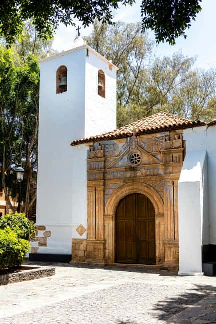 Fuerteventura farm, caves and rural villages tour with lunch - Goat cheese, preserves and honey rum