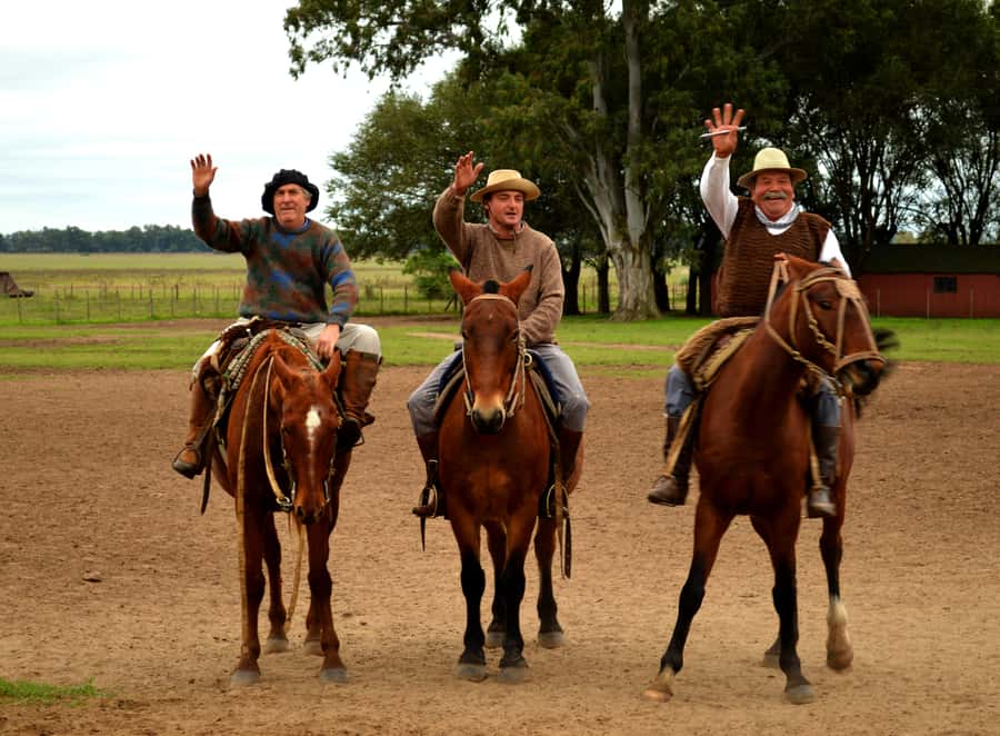 Full-Day at Santa Susana Ranch with BBQ, Drinks and Show - What the ranch tour adds