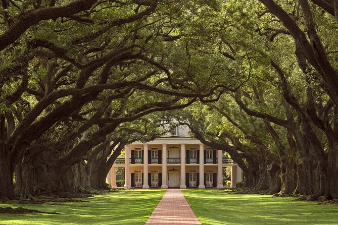 Full Day Plantation and Swamp Tour in New Orleans - Why this plantation and swamp pairing works