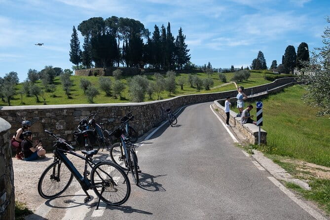 Full-Day Tuscany and Chianti Hills Bike Tour With Lunch at Farm - Key points to know before booking