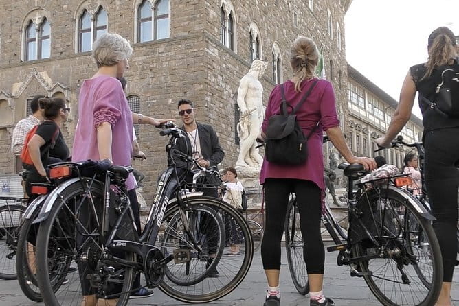 Full-Day Tuscany and Chianti Hills Bike Tour With Lunch at Farm - Practical details that affect the day