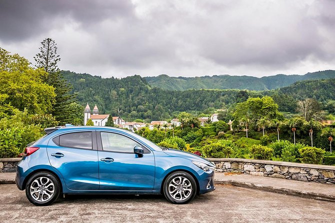 Furnas Volcano, Lake, Geysers, Tea Plantation and Terra Nostra - Furnas Lake shows the volcano in a quieter mood