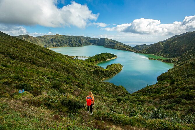 Furnas Volcano, Lake, Geysers, Tea Plantation and Terra Nostra - Poça da Tia Silvina is a quick hands-on stop