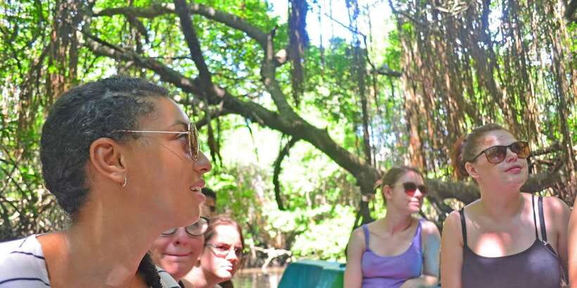 Galle Day Tour with River Safari,Sea Turtle & Tea Plantation - Starting early on Sri Lanka’s southwest coast