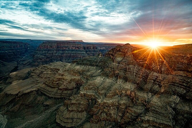 Grand Canyon West Rim - Helicopter Flight- Famous Dream Tour - The ranch is more than a parking area