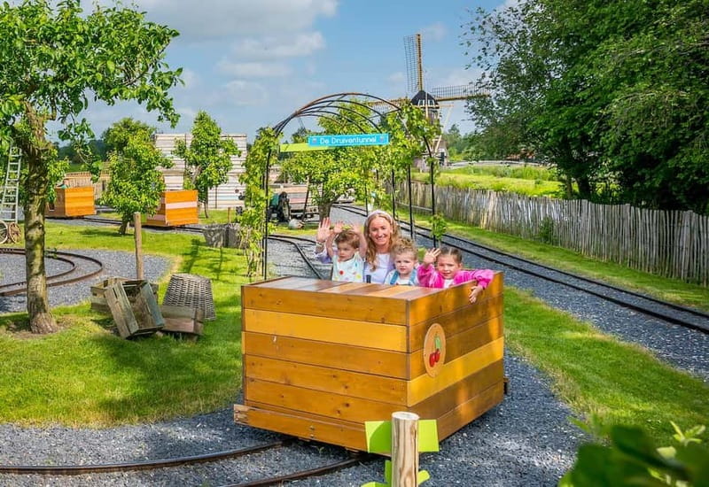 Groot-Ammers: Adventure Farm Molenwaard Entry Ticket - Who will enjoy Adventure Farm Molenwaard most?
