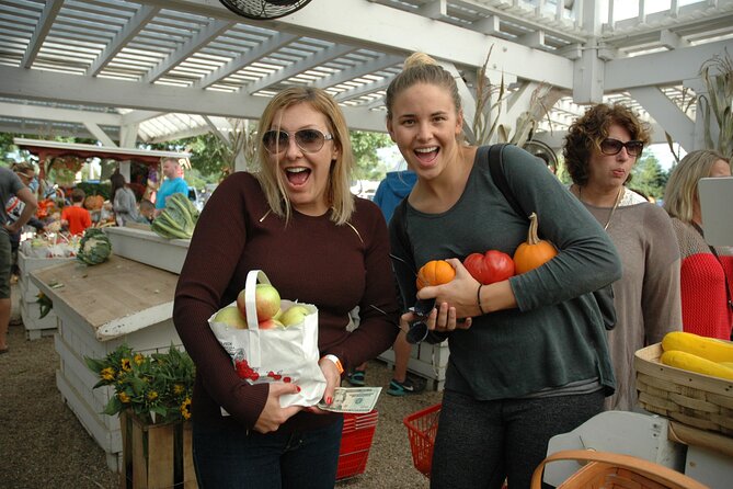 Guided Farm and Wine Country Bike Tour in Mattituck NY - New Suffolk brings the bay and the best non-wine stop