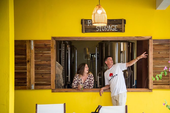 Guided tour of Sampan distillery // Agricultural Rum Medalist - What the Awards Add to the Visit