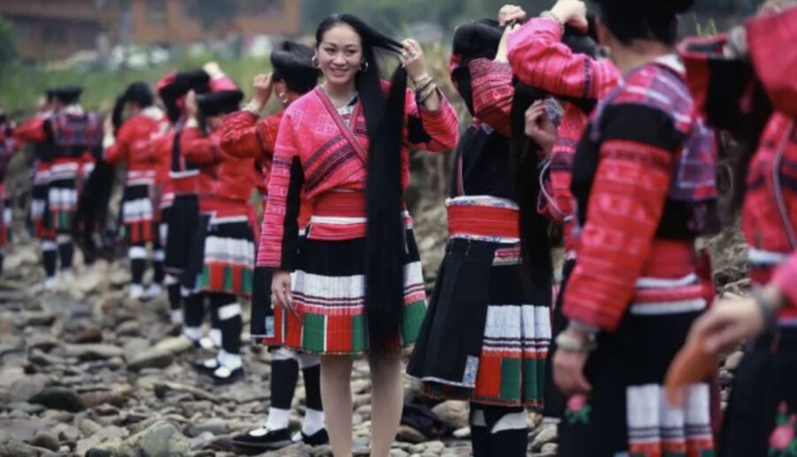 Guilin: Longji Rice Terraces& Long Hair Village Private Tour - Dazhai: the easier route with Golden Buddha Peak