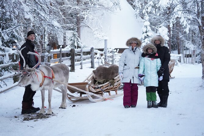 Half-Day Experience in Local reindeer farm in Lapland - Arriving at a working reindeer farm
