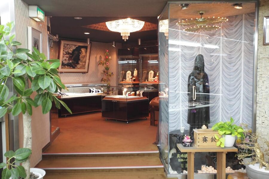Hands-on Pearl Harvesting Workshop! - Who will enjoy this pearl experience