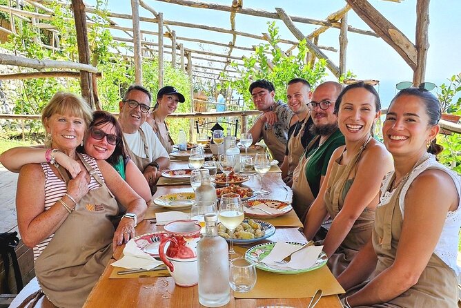 Hands-On Pizza Making Class & Farmhouse Tour with Sea Views - Sea views that are part of the meal
