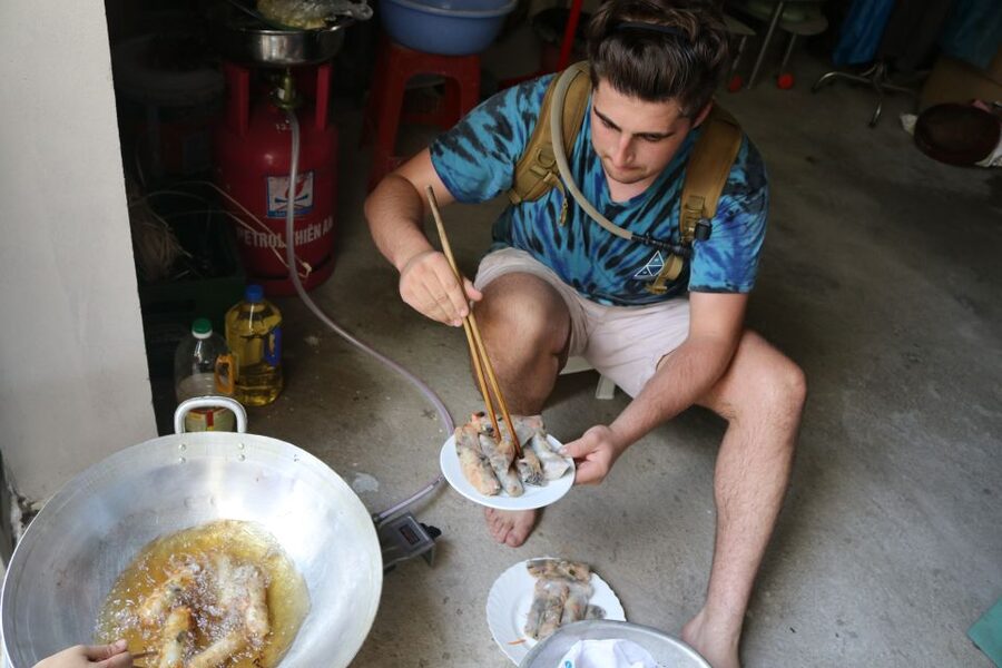 Hanoi: Village Farm Tour and Cooking Class with Lunch - Who should book this Hanoi countryside day